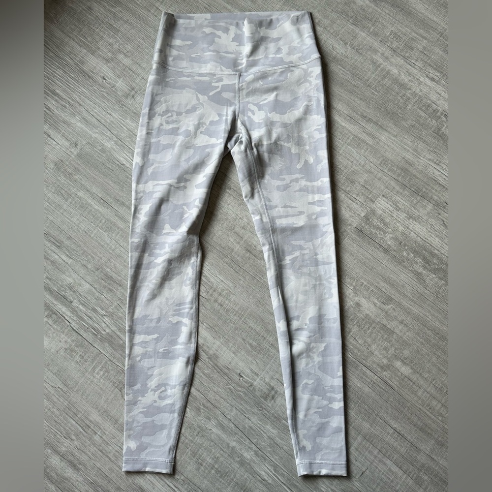 Lululemon Wunder Under High-Rise Tight 28”/Grey Camo/Size 8